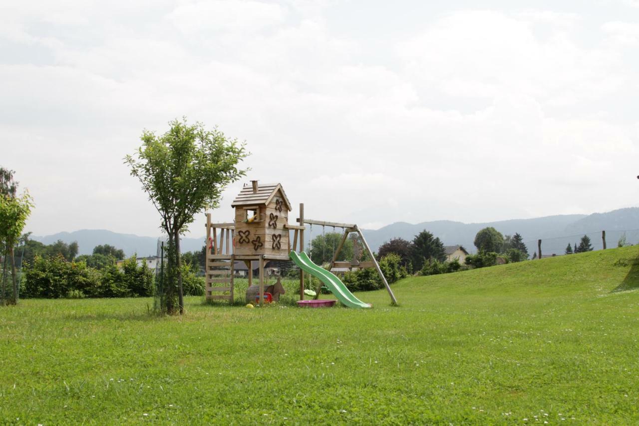 Gutshof Bartl 1 Apartment Klagenfurt am Woerthersee Ngoại thất bức ảnh